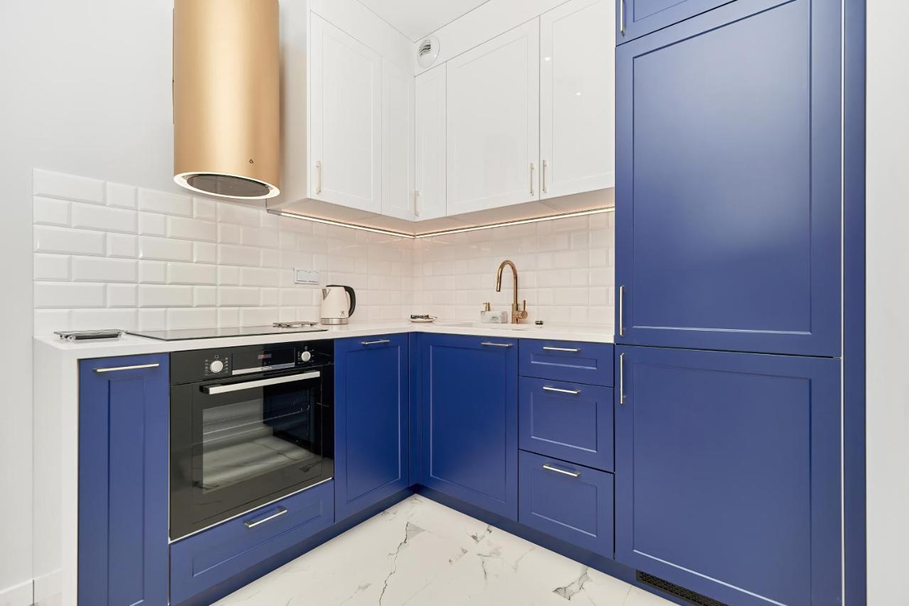 Exclusive Apartments Gwiazdzista With Free Garage Wroclaw By Noclegi Renters Exterior photo